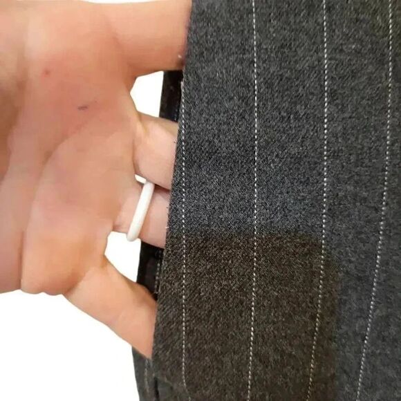 Banana Republic Women's Gray Poly/Rayon/Spandex Pinestripe Wide Leg Trousers - Picture 8 of 14